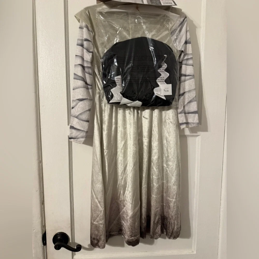 Bride of Frankenstein Child Costume Sz medium